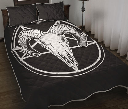 Satan Goat Skull Pentagram Print Quilt Bed Set