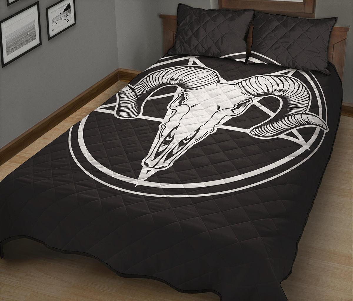Satan Goat Skull Pentagram Print Quilt Bed Set