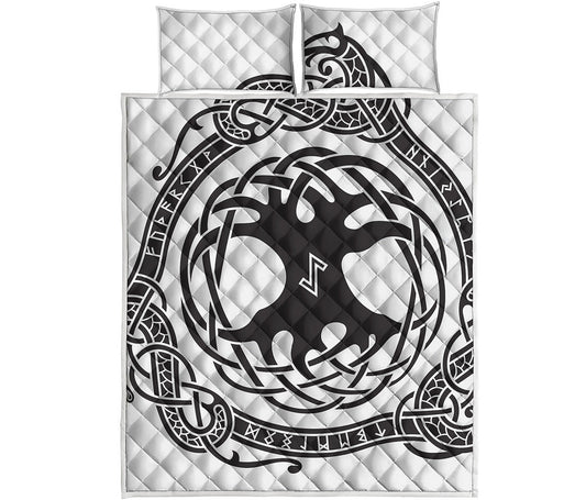 Scandinavian Yggdrasil Print Quilt Bed Set