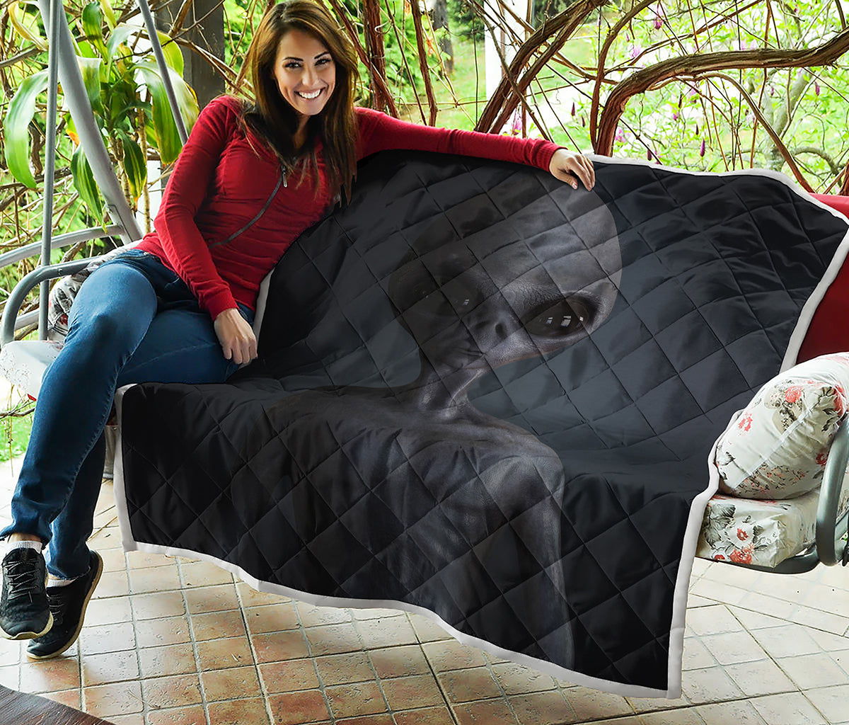 Scary Grey Alien 3D Print Quilt