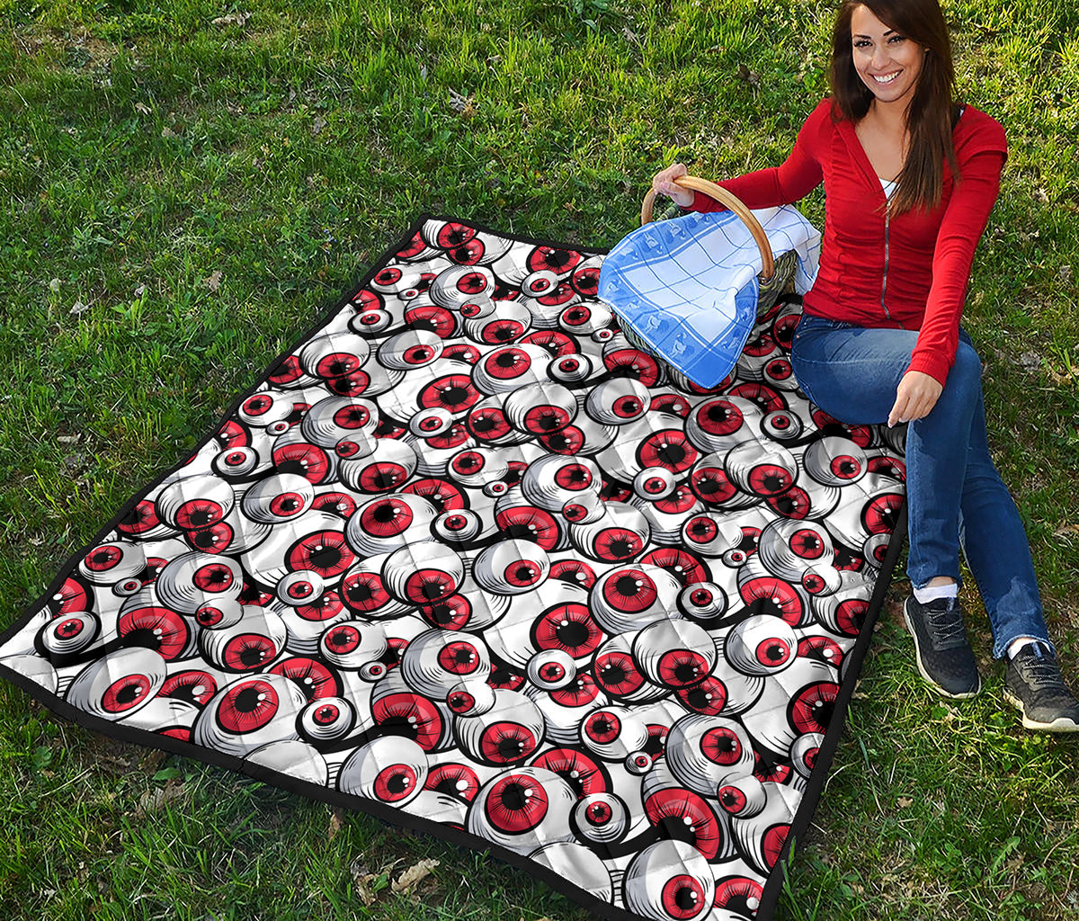 Scary Red Eyeball Pattern Print Quilt