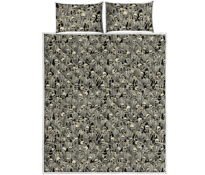 Scary Skeleton Pattern Print Quilt Bed Set