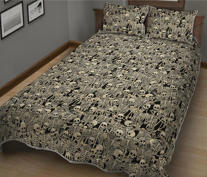 Scary Skeleton Pattern Print Quilt Bed Set