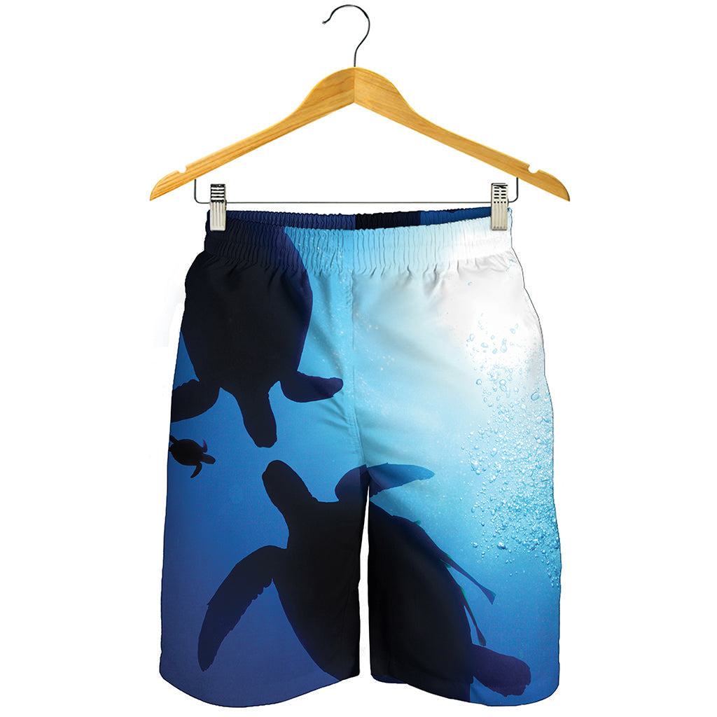 Sea Turtle Family Underwater Print Men's Shorts