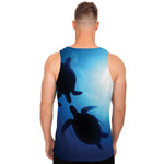 Sea Turtle Family Underwater Print Men's Tank Top