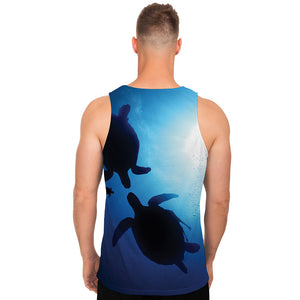 Sea Turtle Family Underwater Print Men's Tank Top