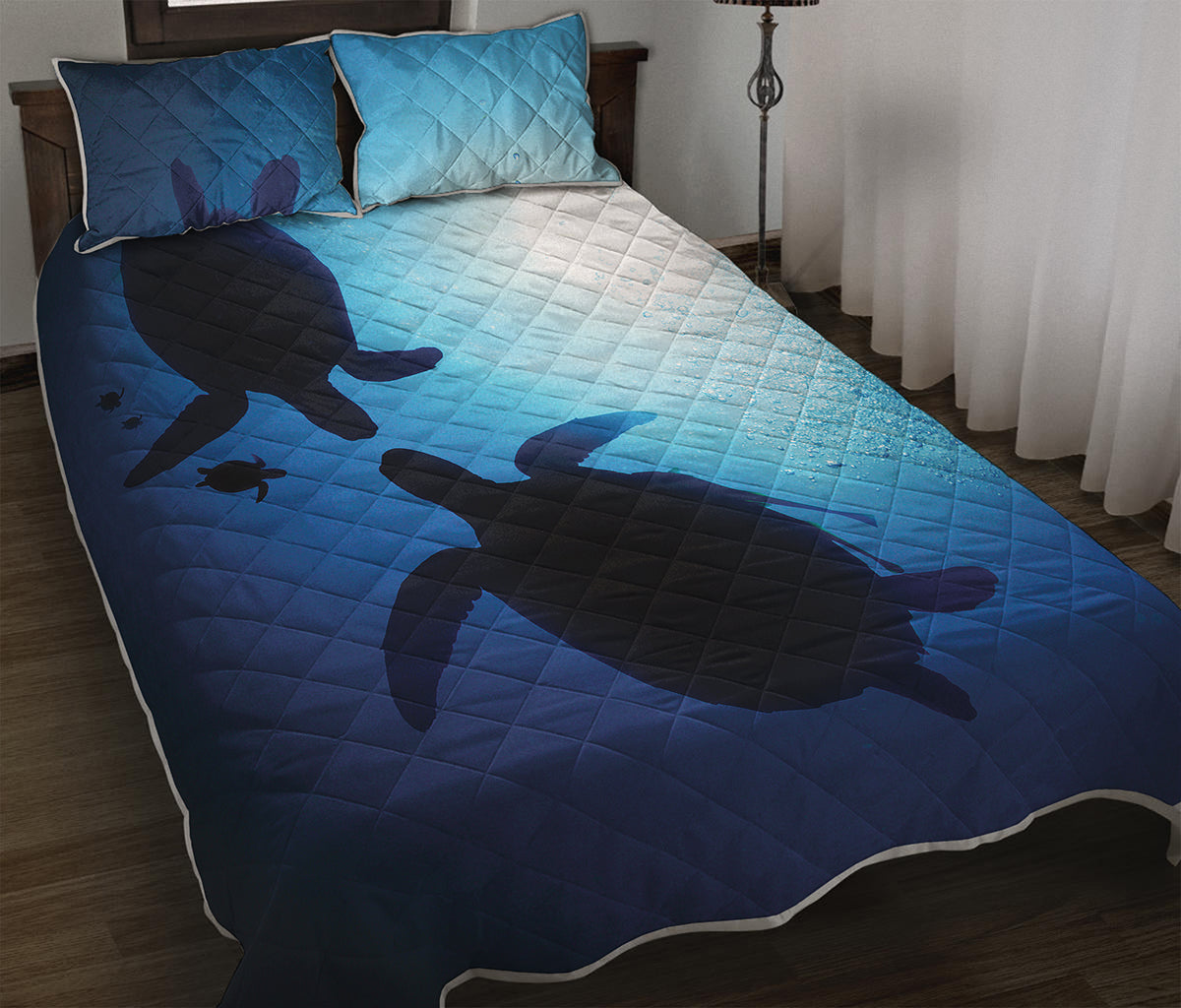 Sea Turtle Family Underwater Print Quilt Bed Set
