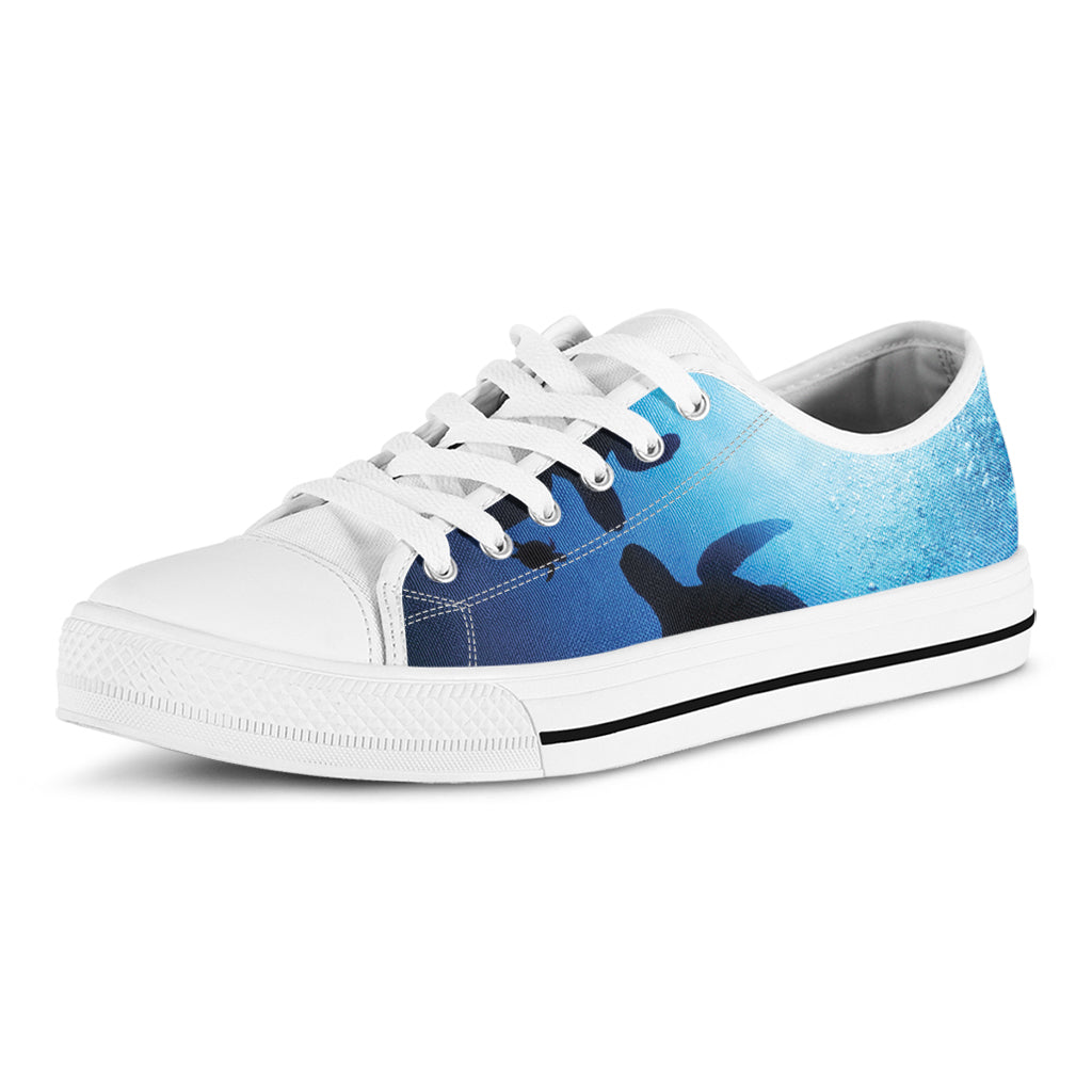 Sea Turtle Family Underwater Print White Low Top Shoes