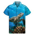 Sea Turtle Underwater Print Men's Short Sleeve Shirt