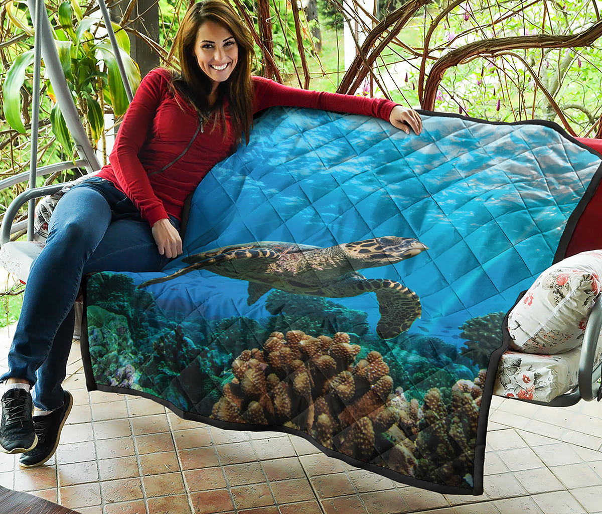 Sea Turtle Underwater Print Quilt