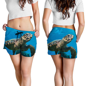 Sea Turtle Underwater Print Women's Shorts