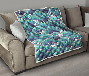 Sea Wave Surfing Pattern Print Quilt