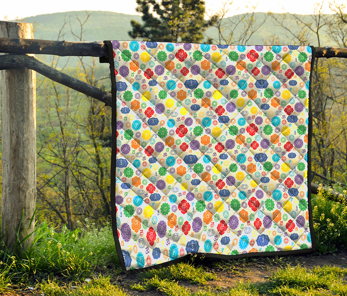 Seven Chakra Symbols Pattern Print Quilt