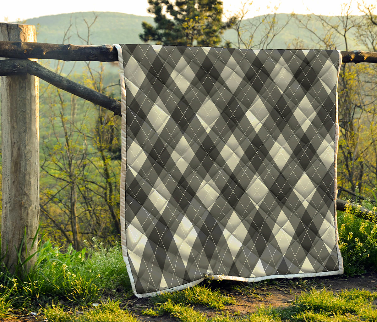 Shadow Grey Argyle Pattern Print Quilt