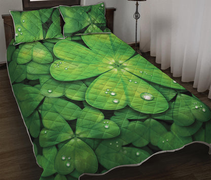 Shamrock Clover St. Patrick's Day Print Quilt Bed Set