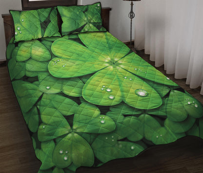 Shamrock Clover St. Patrick's Day Print Quilt Bed Set