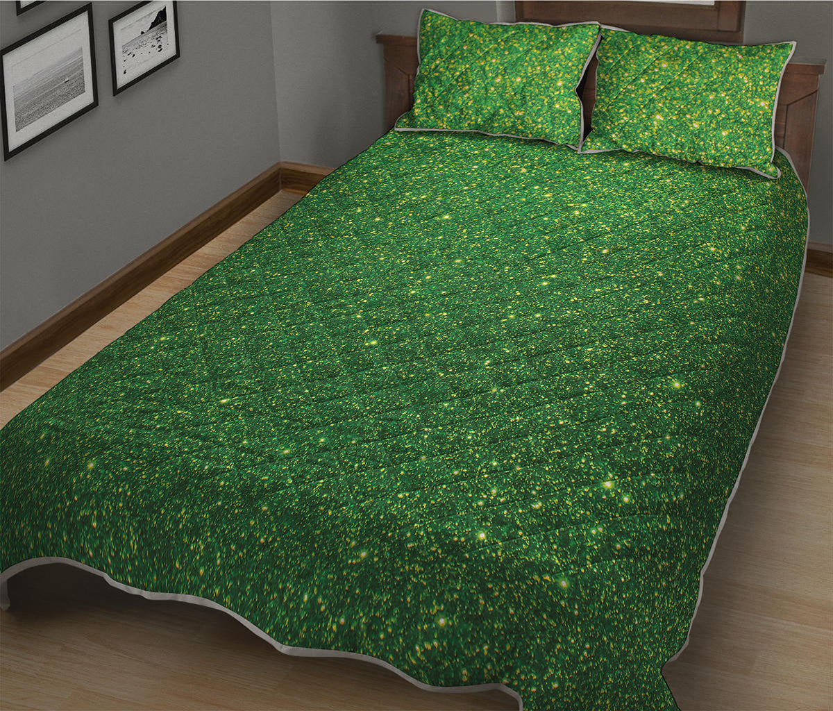 Shamrock Green Glitter Artwork Print (NOT Real Glitter) Quilt Bed Set
