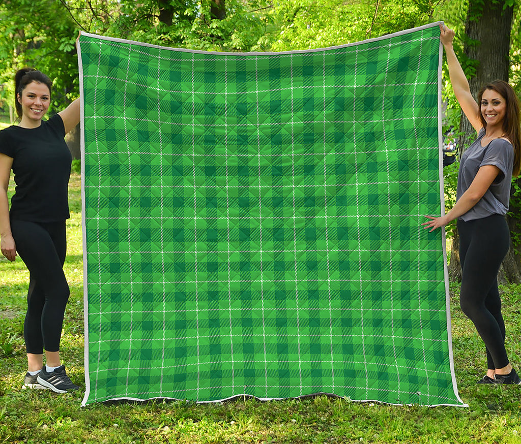 Shamrock Green Plaid Pattern Print Quilt