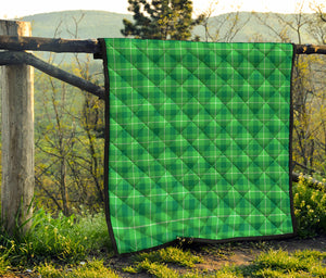 Shamrock Green Plaid Pattern Print Quilt