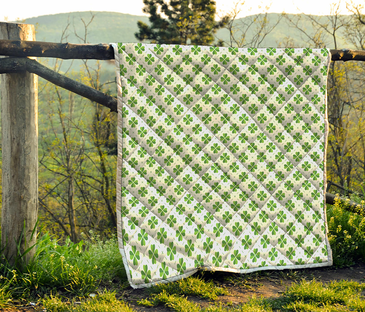 Shamrock Saint Patrick's Day Print Quilt