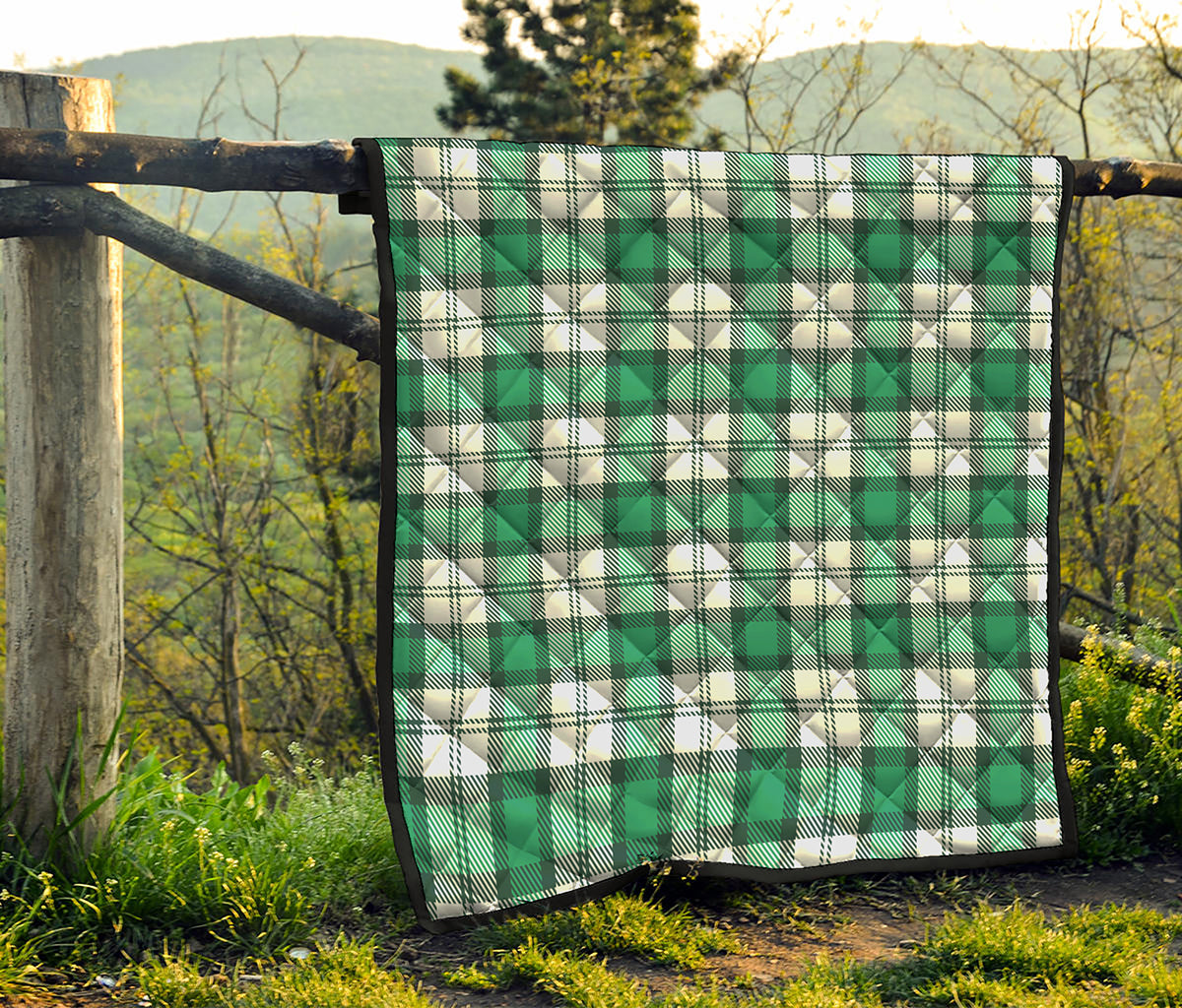 Shamrock St. Patrick's Day Tartan Print Quilt