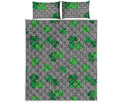 Shamrocks Houndstooth Pattern Print Quilt Bed Set
