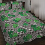 Shamrocks Houndstooth Pattern Print Quilt Bed Set