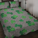 Shamrocks Houndstooth Pattern Print Quilt Bed Set