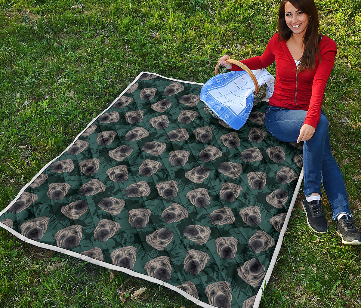 Shar Pei Face Pattern Print Quilt