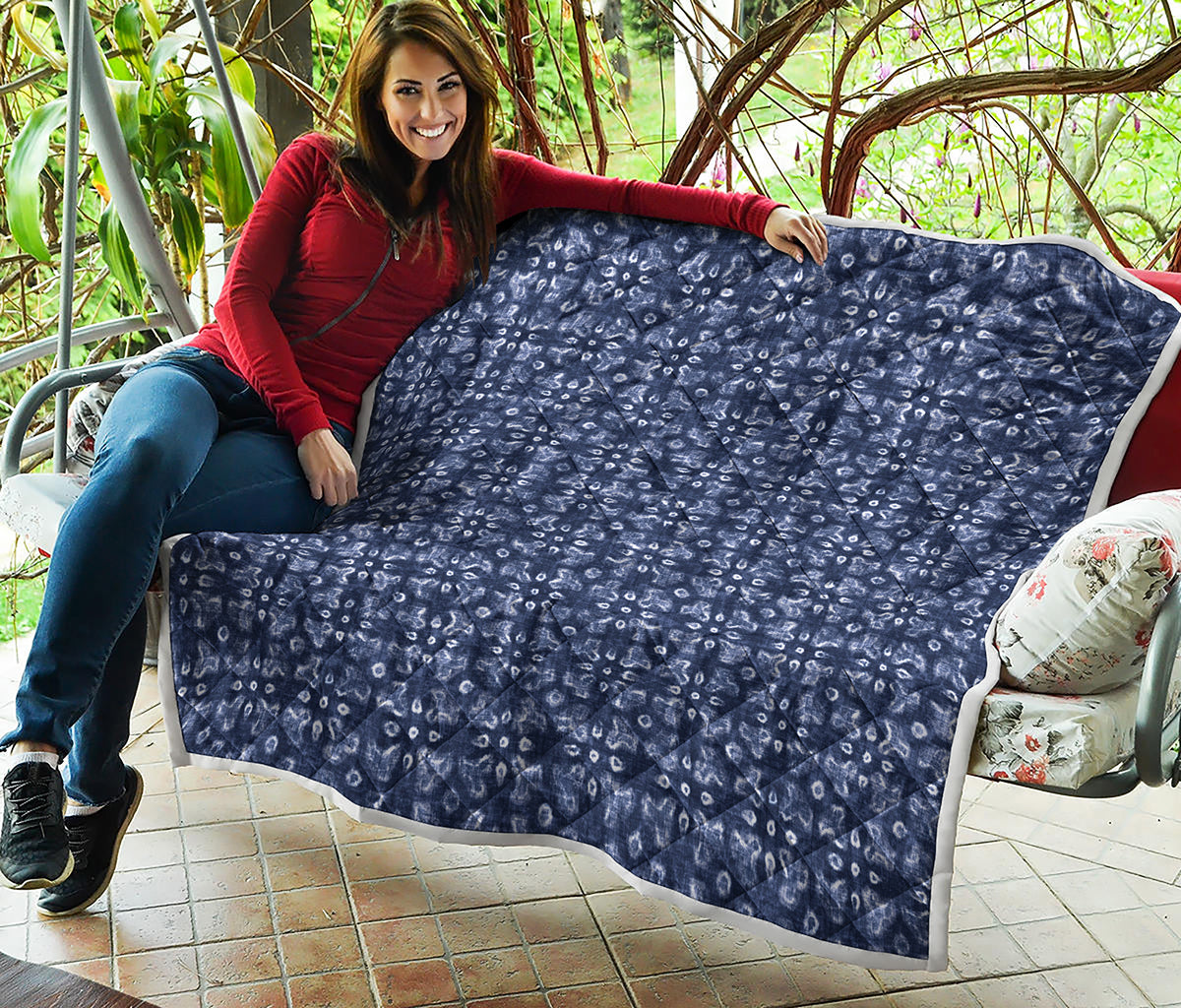 Shibori Floral Pattern Print Quilt