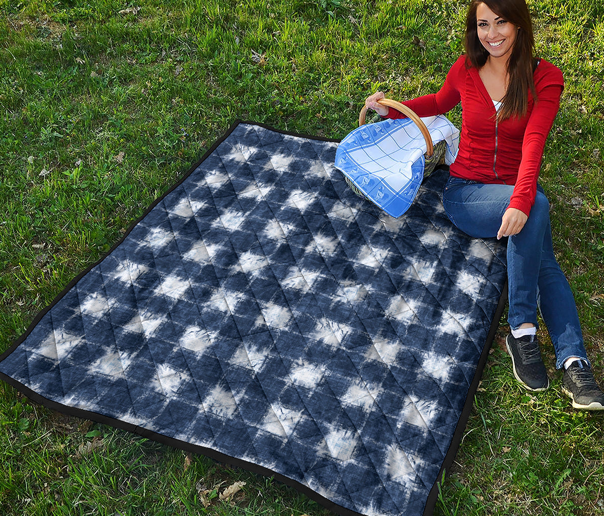 Shibori Grid Pattern Print Quilt