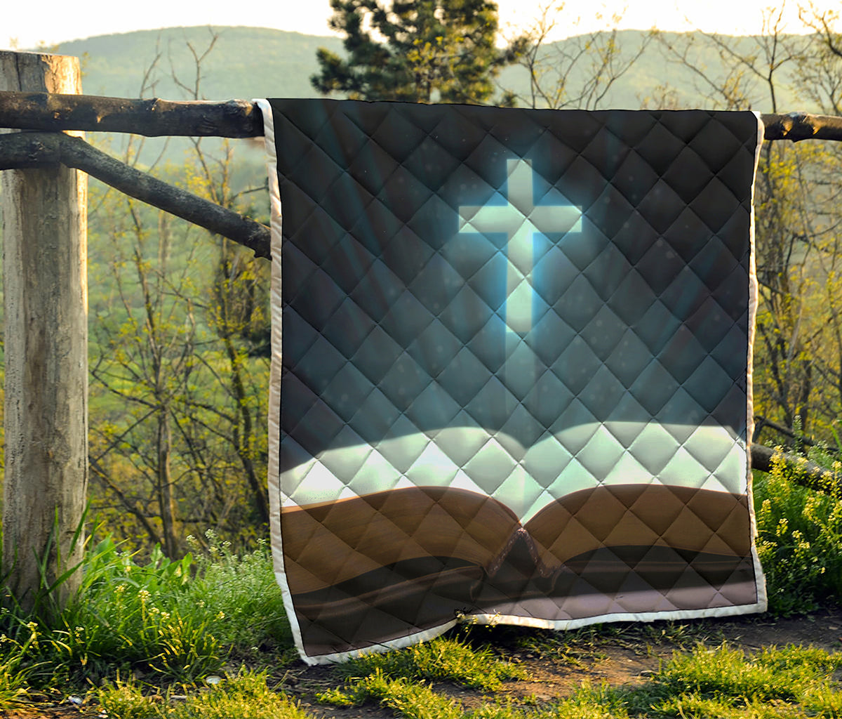 Shining Holy Bible Print Quilt