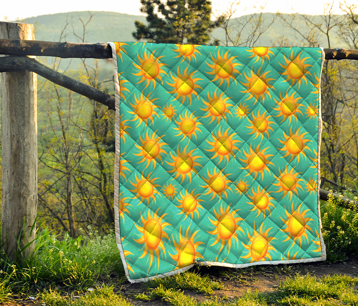 Shiny Sun Pattern Print Quilt