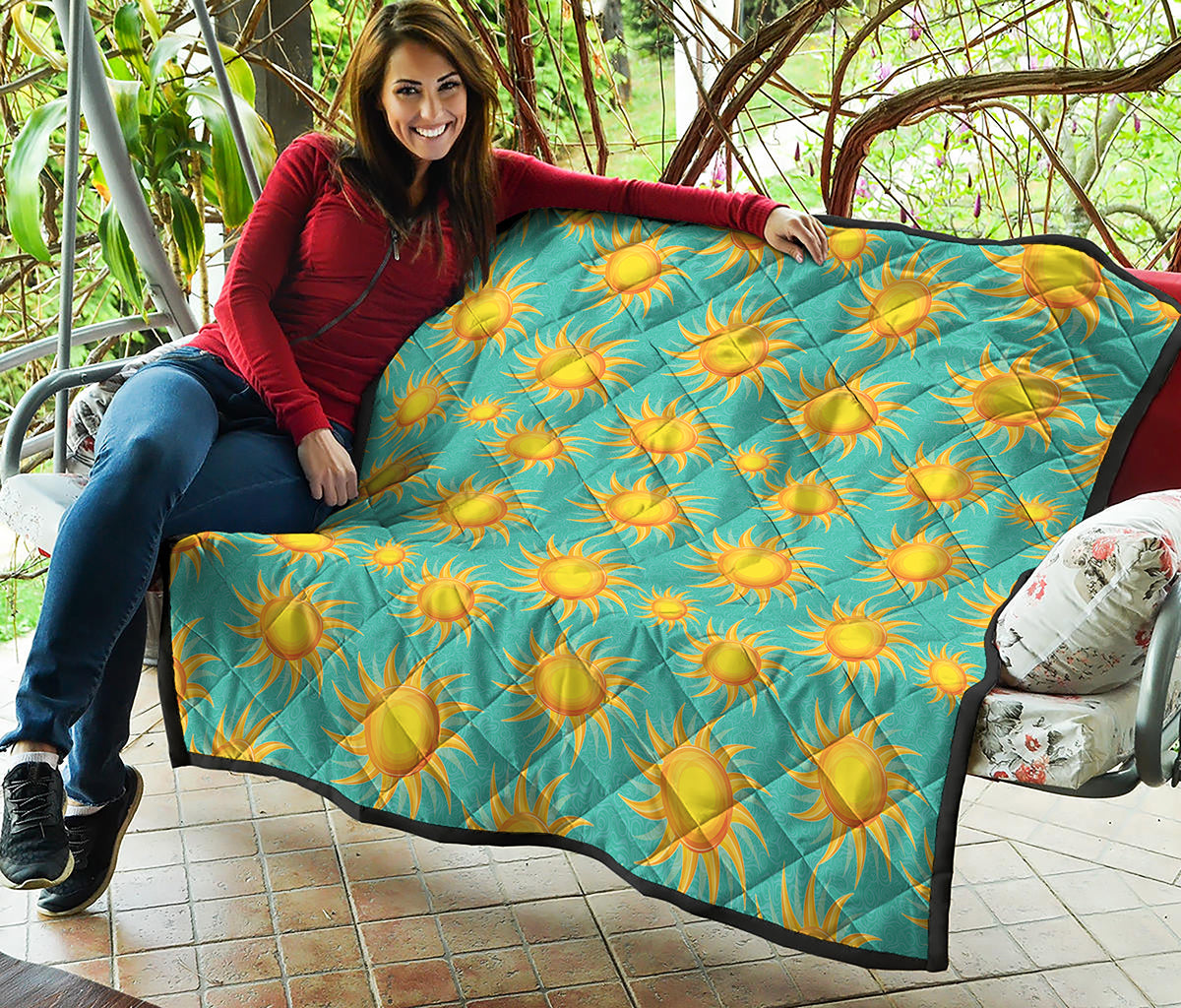Shiny Sun Pattern Print Quilt