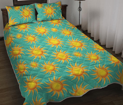 Shiny Sun Pattern Print Quilt Bed Set