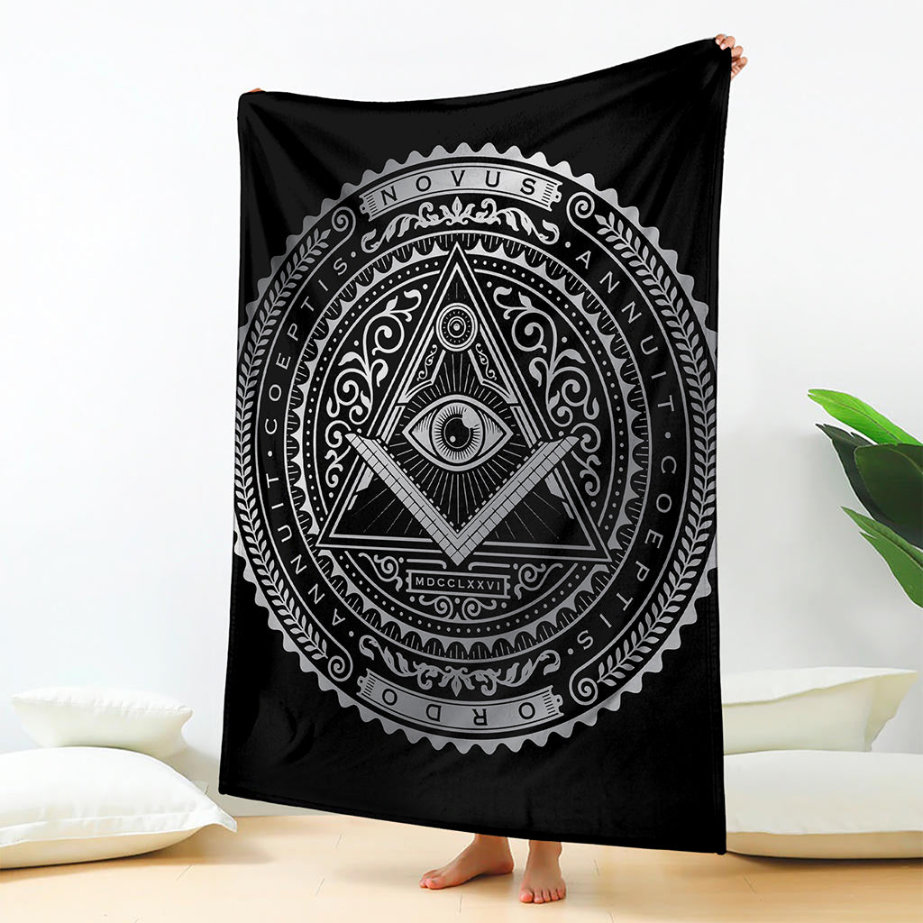 Silver And Black All Seeing Eye Print Blanket