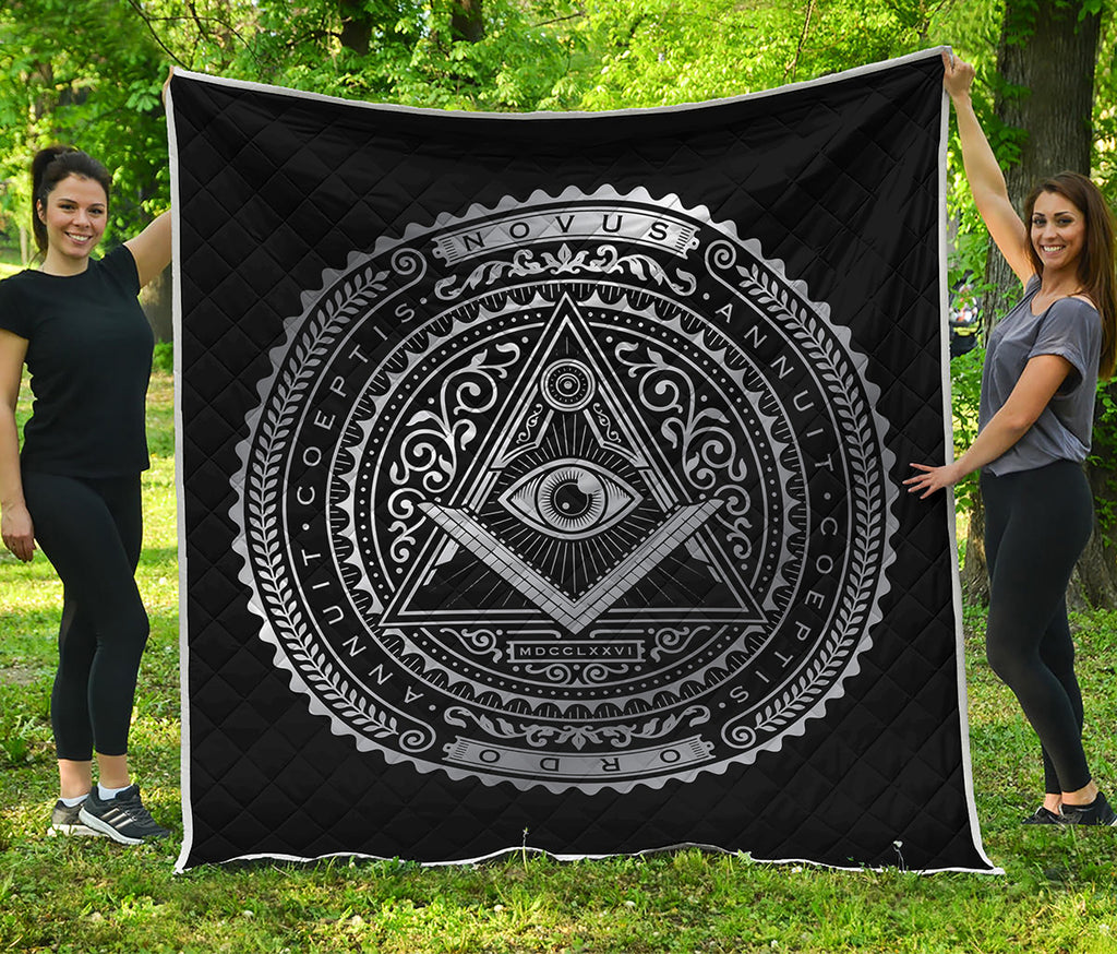 Silver And Black All Seeing Eye Print Quilt