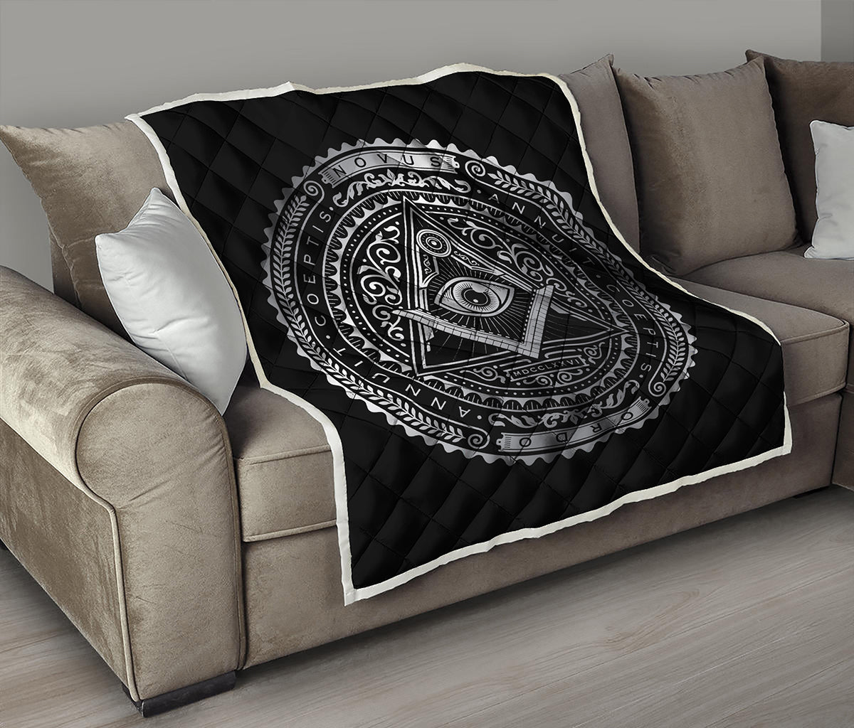 Silver And Black All Seeing Eye Print Quilt