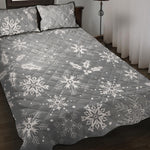Silver And White Snowflake Pattern Print Quilt Bed Set