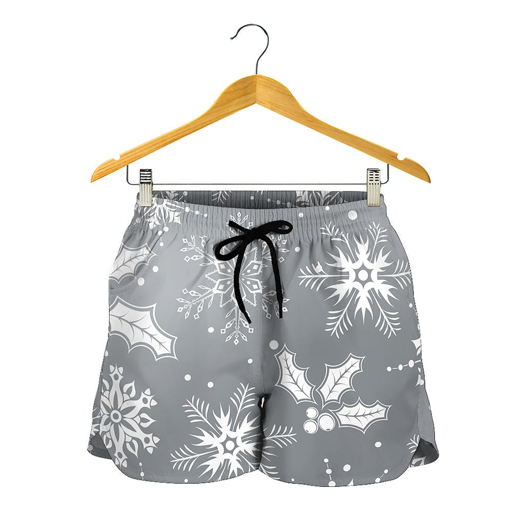 Silver And White Snowflake Pattern Print Women's Shorts