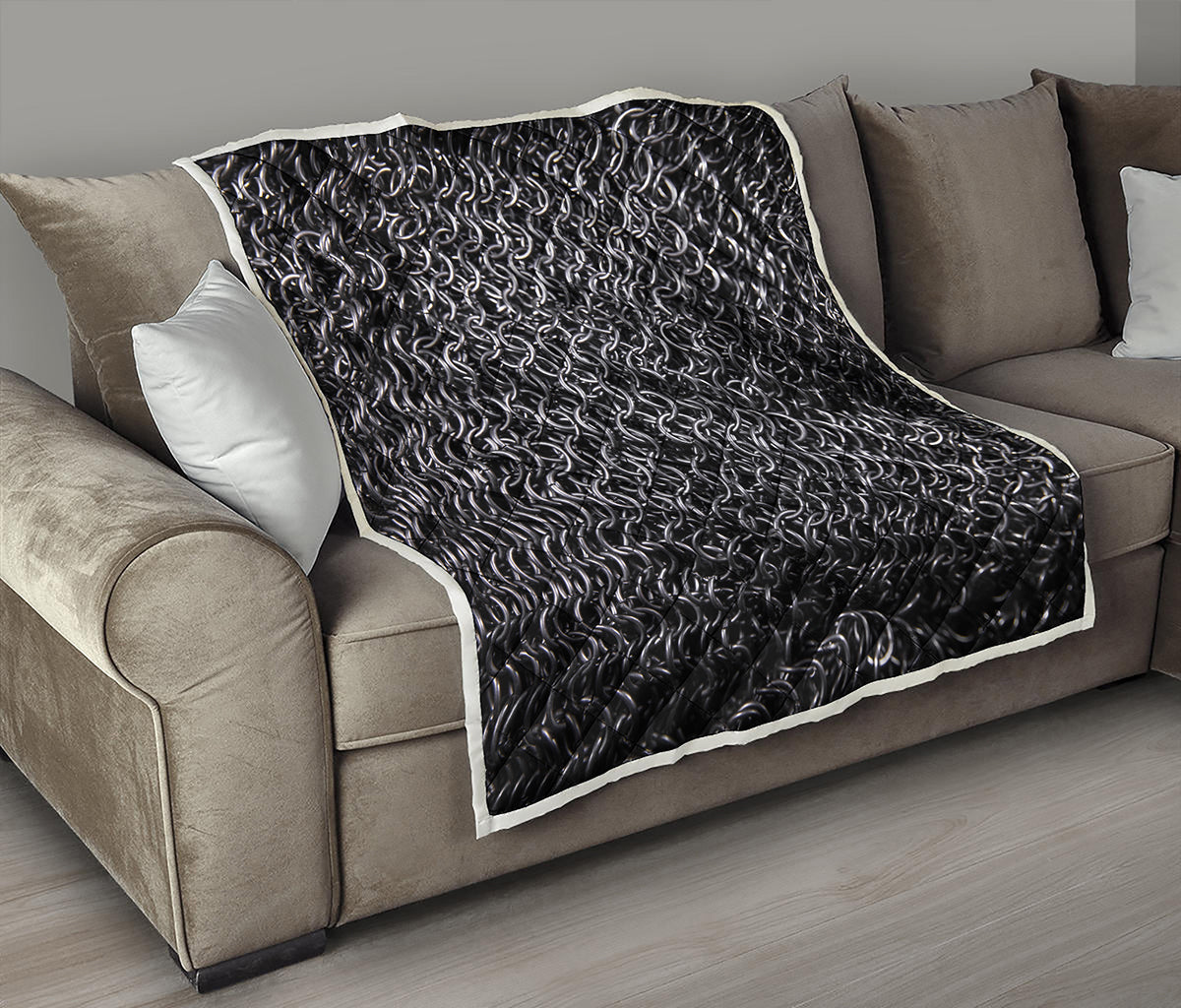 Silver Chainmail Print Quilt