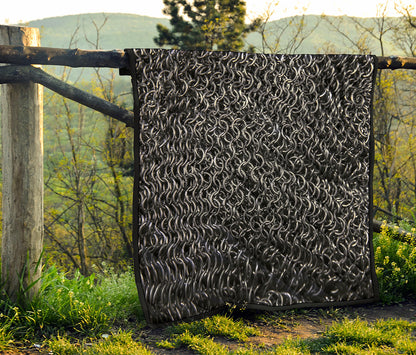 Silver Chainmail Print Quilt