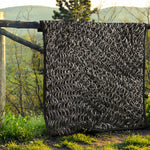 Silver Chainmail Print Quilt