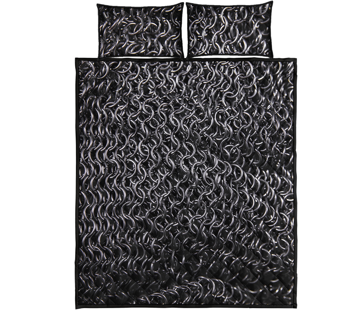 Silver Chainmail Print Quilt Bed Set