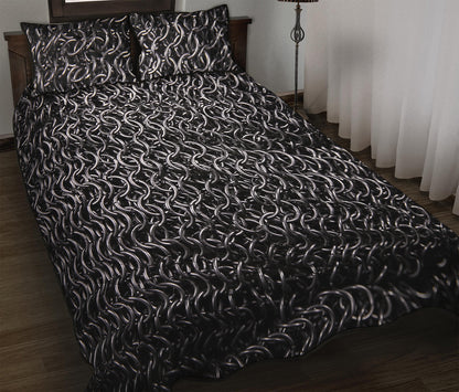 Silver Chainmail Print Quilt Bed Set