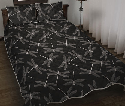 Silver Dragonfly Pattern Print Quilt Bed Set