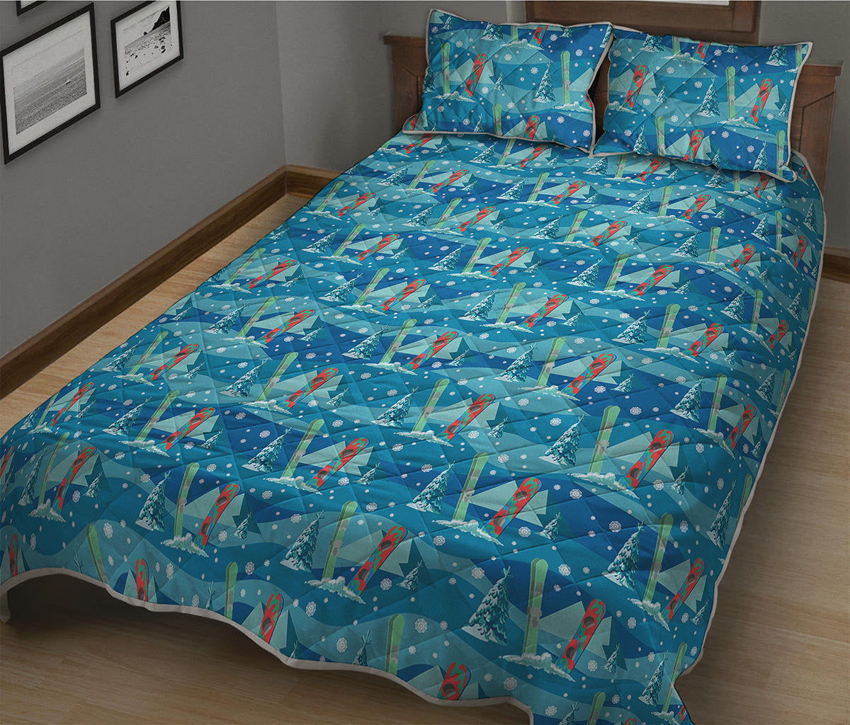 Ski And Snowboard Pattern Print Quilt Bed Set