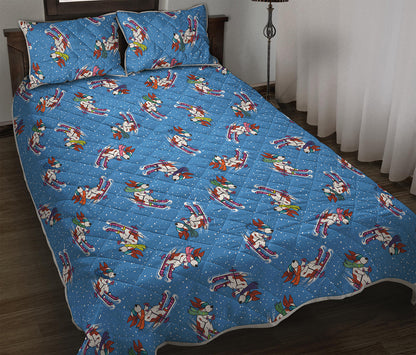 Skiing Dog Pattern Print Quilt Bed Set