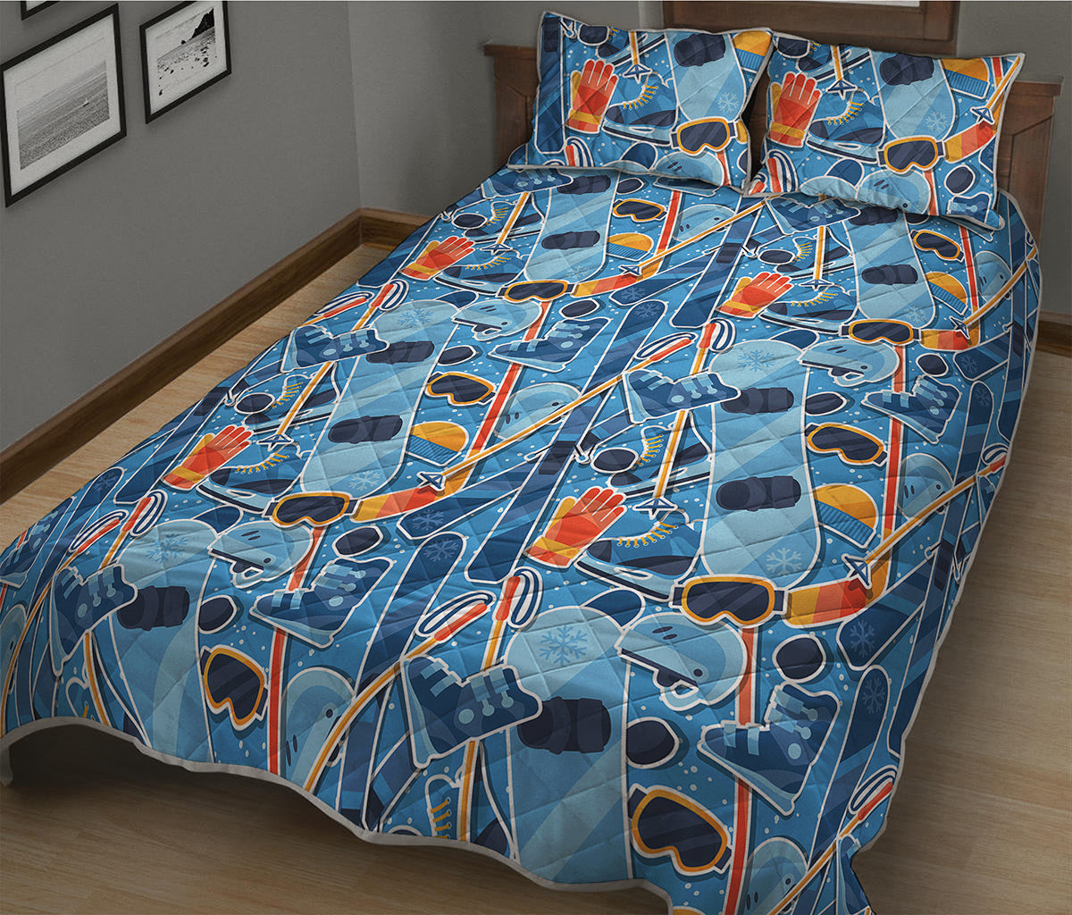 Skiing Equipment Pattern Print Quilt Bed Set