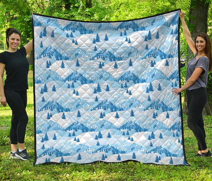 Skiing Mountain Print Quilt